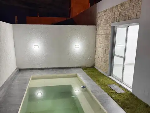 Casa en Alquiler de 2 dormitorios