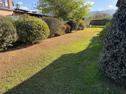 Casa en Alquiler de 4 dormitorios