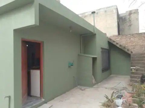 Casa 4 Amb Apto Credito en lote propio de 429m2