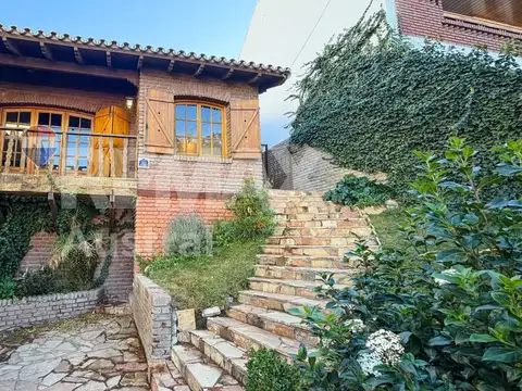 Casa en Venta en Comodoro Rivadavia, Escalante