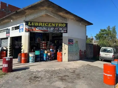 LOCALES Y LOTE DE TERRENO