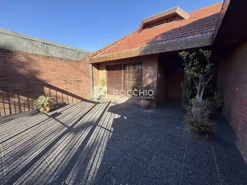 Casa en venta 4 ambientes Suarez