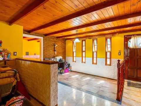 Casa en Venta en Capitan Bermudez, USD 125.000