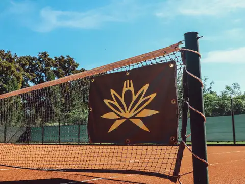 Terreno en Venta 50  mts Fondo