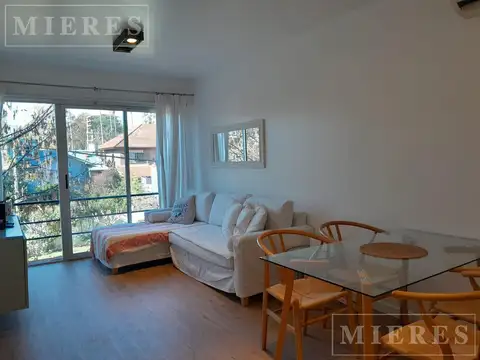 Dúplex en Venta en Green Oak!