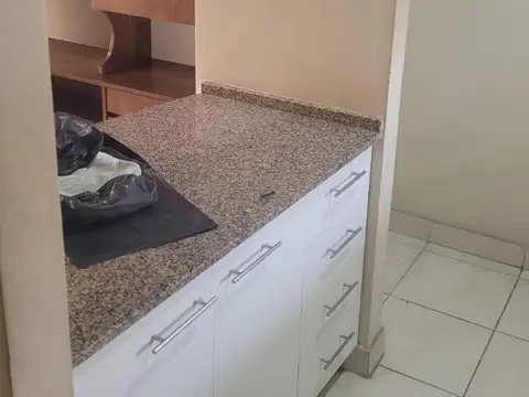 Depto Tipo Casa en Venta 17 años