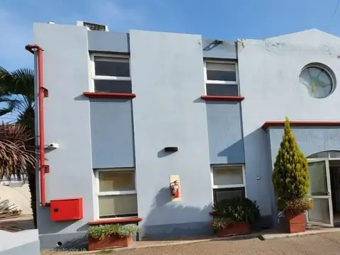 Venta bodega y planta de fraccionamiento equipada