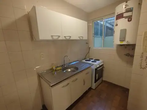 Departamento en Alquiler en Flores, $ 500.000
