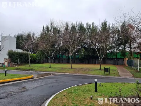 Terreno en Barrancas de Santa Maria