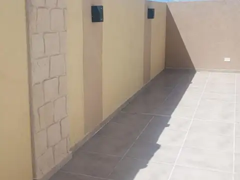 Depto Tipo Casa Monoambiente con 1 baño