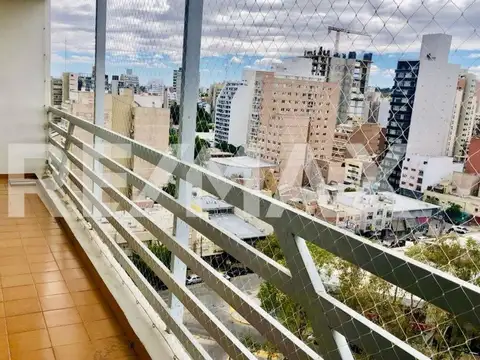 Departamento 7 ambientes con 3 baños