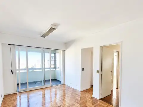 Alquiler 2 ambientes con balcón en villa luro