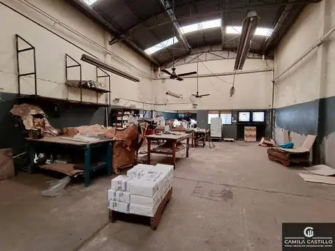 Galpón en venta de 857m2 ubicado en Ramos Mejía