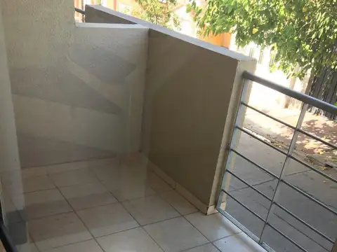 Departamento en Alquiler en Central Cordoba, $ 430.000