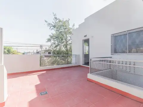 Alejandro de Aguado 900