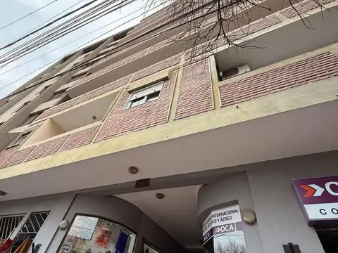 Centro. Avenida Belgrano 300