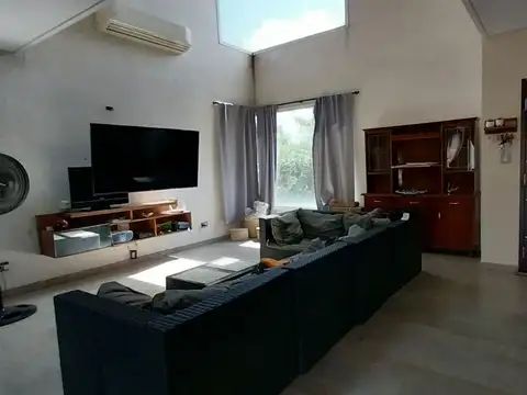 Casa en Alquiler de 2 dormitorios