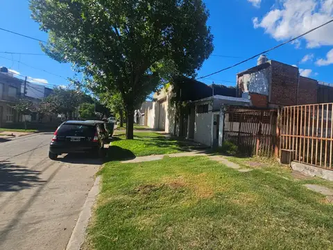 Terreno en Venta en Alberdi, USD 36.000