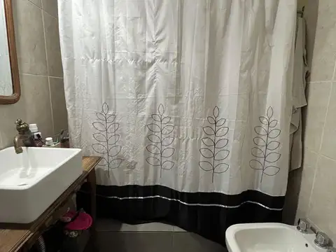 Vendemos PH en Santos Lugares c/Terraza