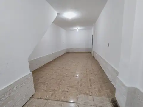 Depto Tipo Casa en Alquiler de 3 ambientes