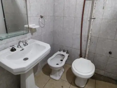 Alquiler PH 3 Amb con patio Villa Luzuriaga