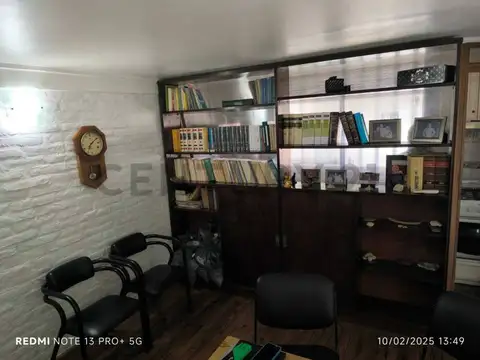 16 Esquina 61 1000, Piso 0
