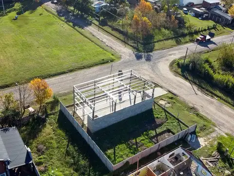 Venta galpón en Roldan
