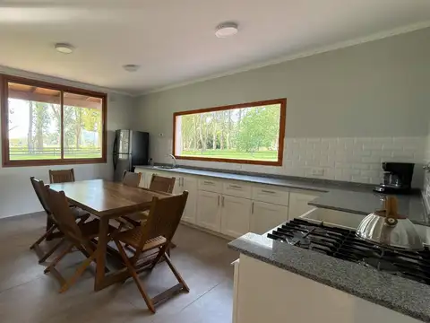 Casa en Venta en San Andrés de Giles, USD 310.000