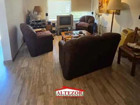 A solo 2 cuadras de Ruta 8