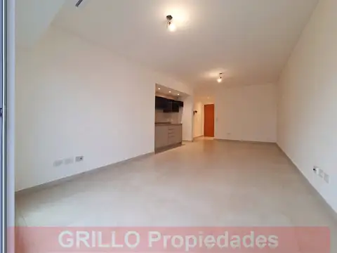Avenida Olivera 100, Piso 2