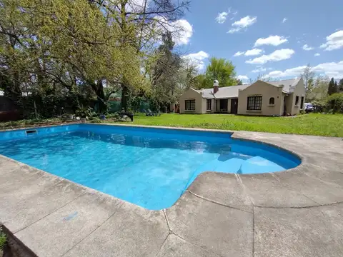 Venta. Casa 5 Ambientes. Con Pileta. Barrio Privado El Zorzal. La Lonja. Pilar