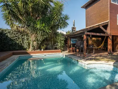 VENTA CASA 5 AMBIENTES CON PILETA EN INGENIERO PABLO NOGUES