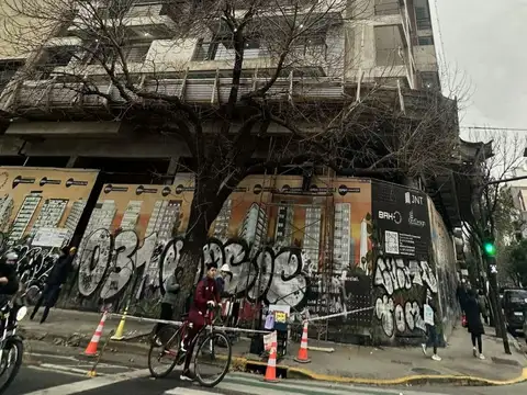 AV. CORRIENTES 3400, Piso 4