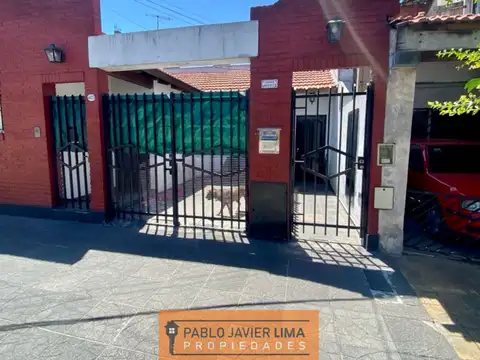 VENTA - DEPARTAMENTO TIPO CASA 3 AMB - CASEROS - TRES DE FEBRERO