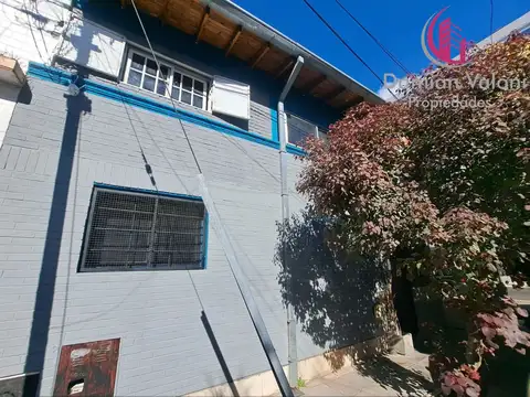 Depto Tipo Casa 4 ambientes con 1 baño