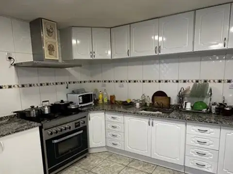 CASA EN VENTA - RIO GALLEGOS