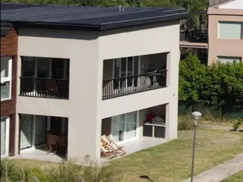 Canal Del Este Y Arroyo Perdido Lote / N° 1646