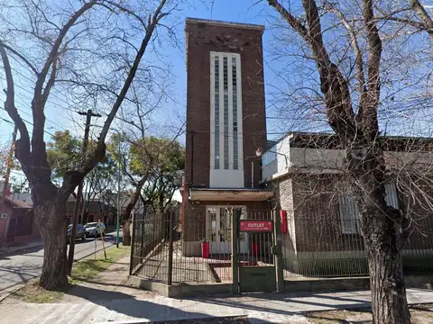 Galpon en Venta en Carapachay, USD 1.800.000
