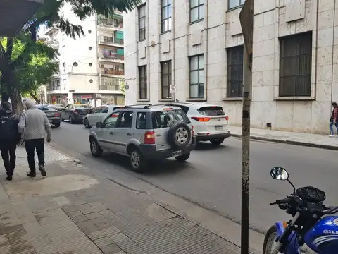 Oficina en Alquiler en Centro, $ 550.000
