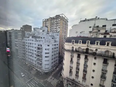 Oficina Monoambiente con 2 baños