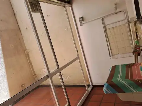 Venta en Saavedra. Departamento de 2 Ambientes. Patio y Balcón.