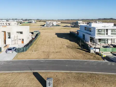 LOTE INTERNO EN VENTA TERRALAGOS CANNING