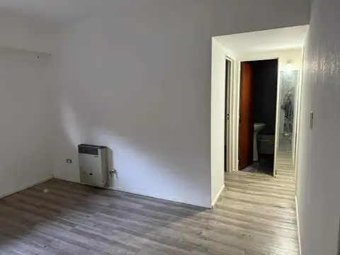 Departamento en venta - 2 Dormitorios 1 Baño - Villa Luro