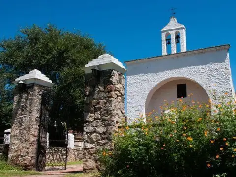 Terreno en Venta 30  mts Fondo