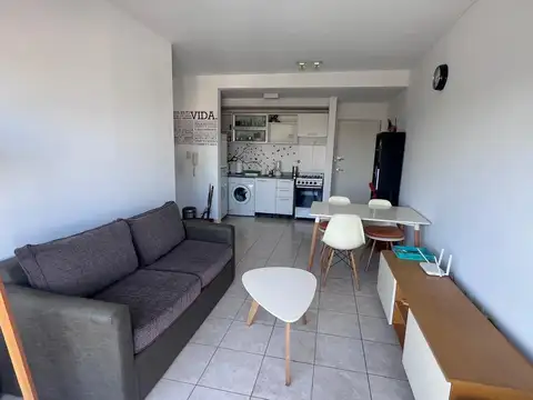 Departamento en Alquiler - Remedios de Escalada, amueblado