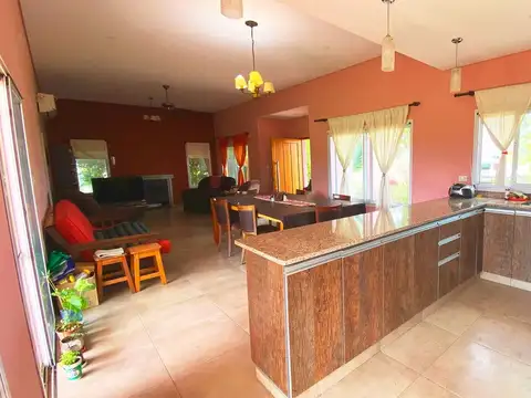 Casa 3 ambientes con 3 baños