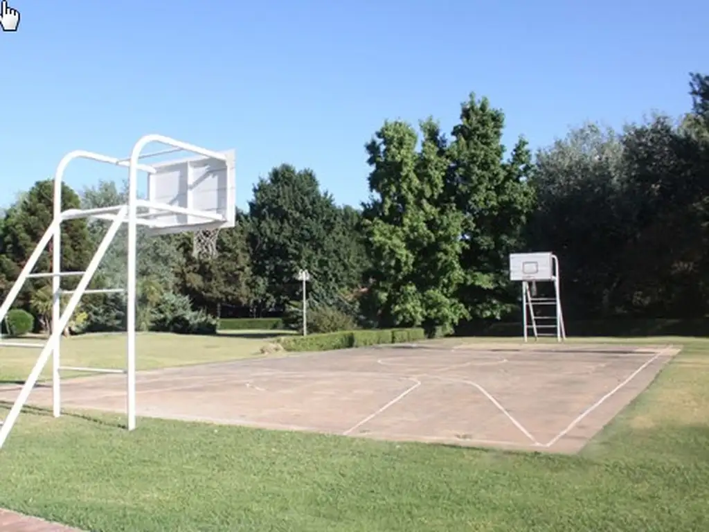 Actividades deportivas futbol, tenis, basquet en Cardenal del Monte