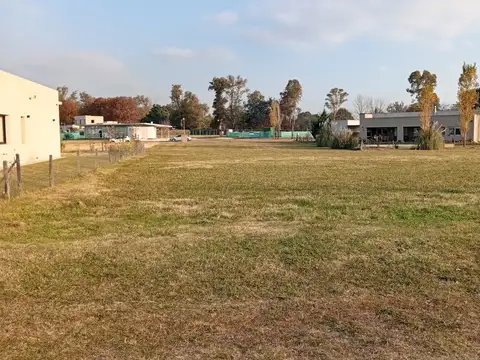 Los Juncos Barrio Cerrado, Luján, Provincia de Buenos Aires, Argentina