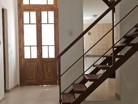 VENTA PH 2 AMBIENTES PATIO SIN EXPENSAS PATERNAL