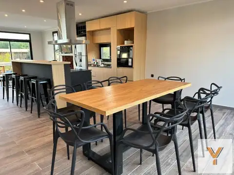 Casa en Venta de 4 dormitorios